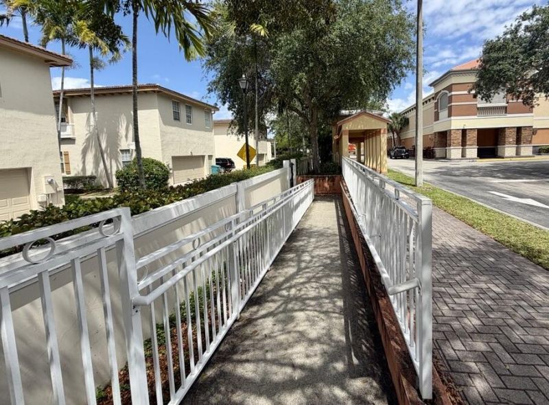 2403 NW 7th Street, Boynton Beach, FL 33426 Photo
