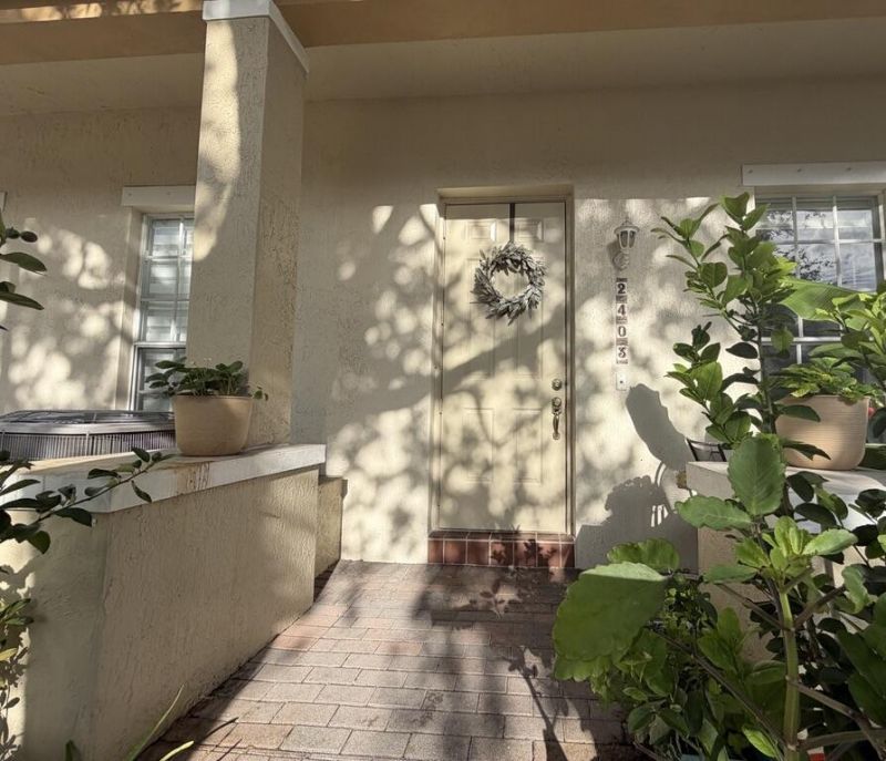 2403 NW 7th Street, Boynton Beach, FL 33426 Photo