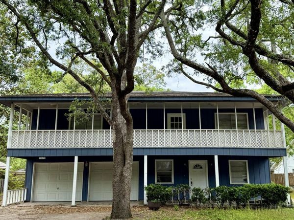 8824 Mermaid Avenue, Ocean Springs, MS 39564