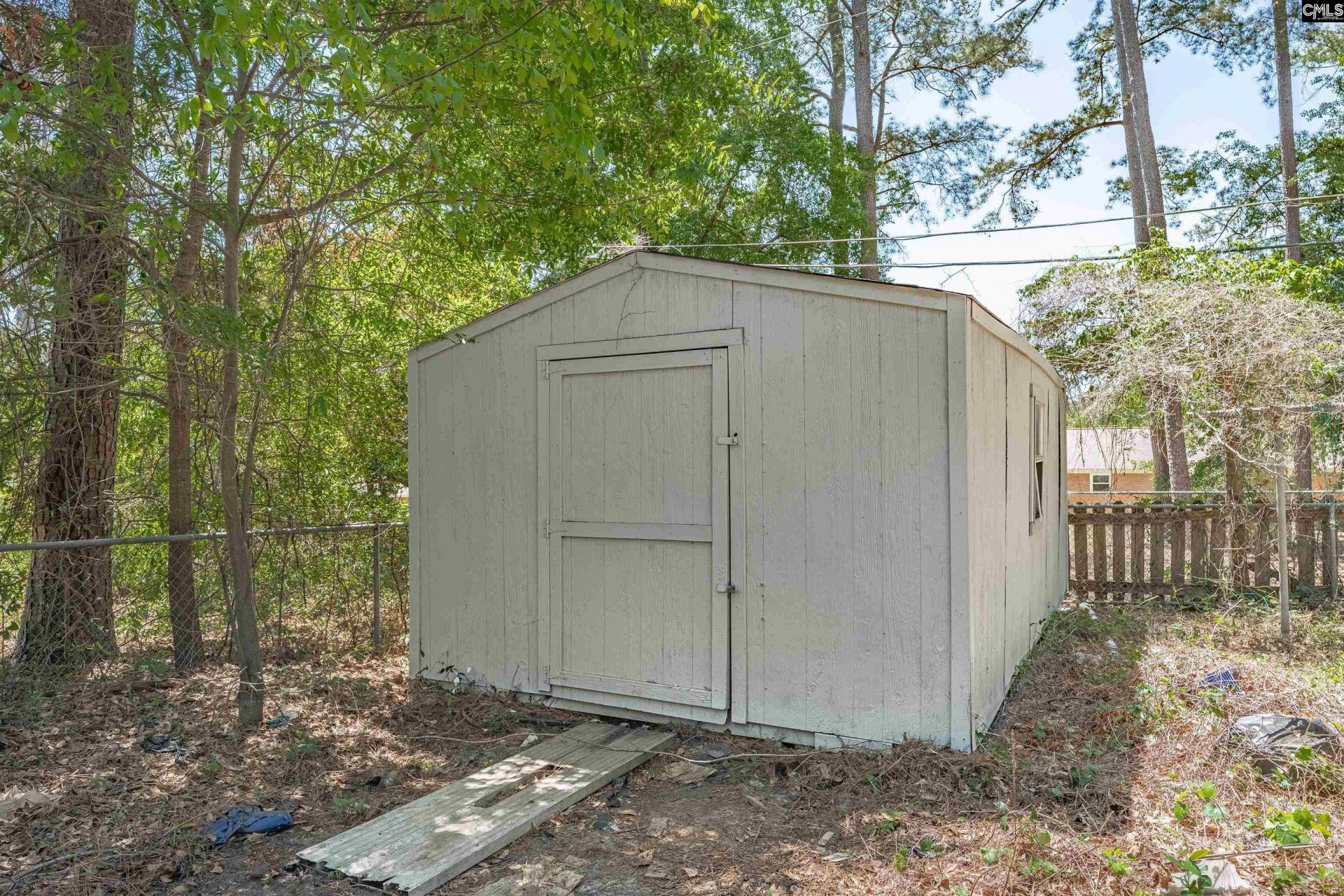 8206 Bayfield Road Photo 28