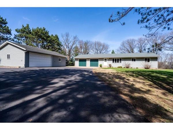 4437 Old Wells Road, Eau Claire, WI 54703