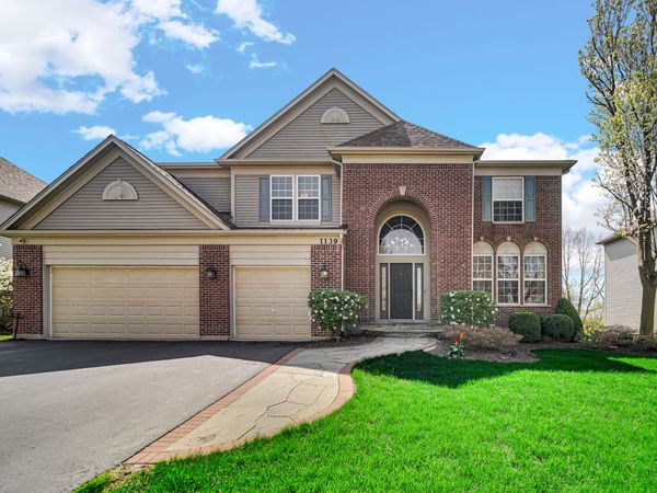 1139 Magnolia Road , Mundelein, IL 60060