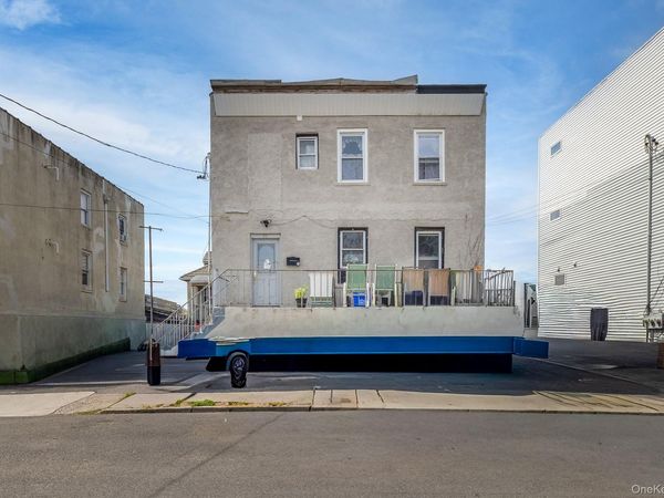 30-32 Martin Place, Port Chester, NY 10573