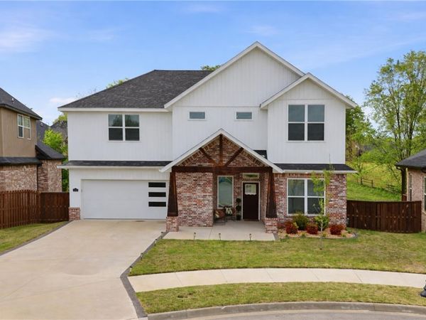 304 SW Gunison Cove, Bentonville, AR 72712