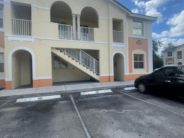 2903 SE 17th Avenue, Unit 211, Homestead, FL 33035
