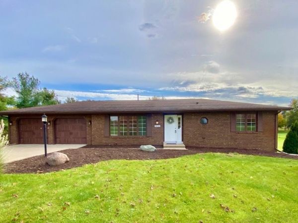 1835 W 300 N , La Porte, IN 46350