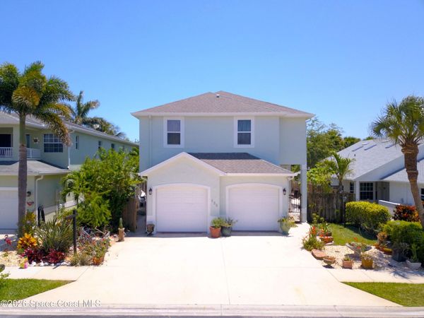 135 Ocean Garden Lane, Cape Canaveral, FL 32920