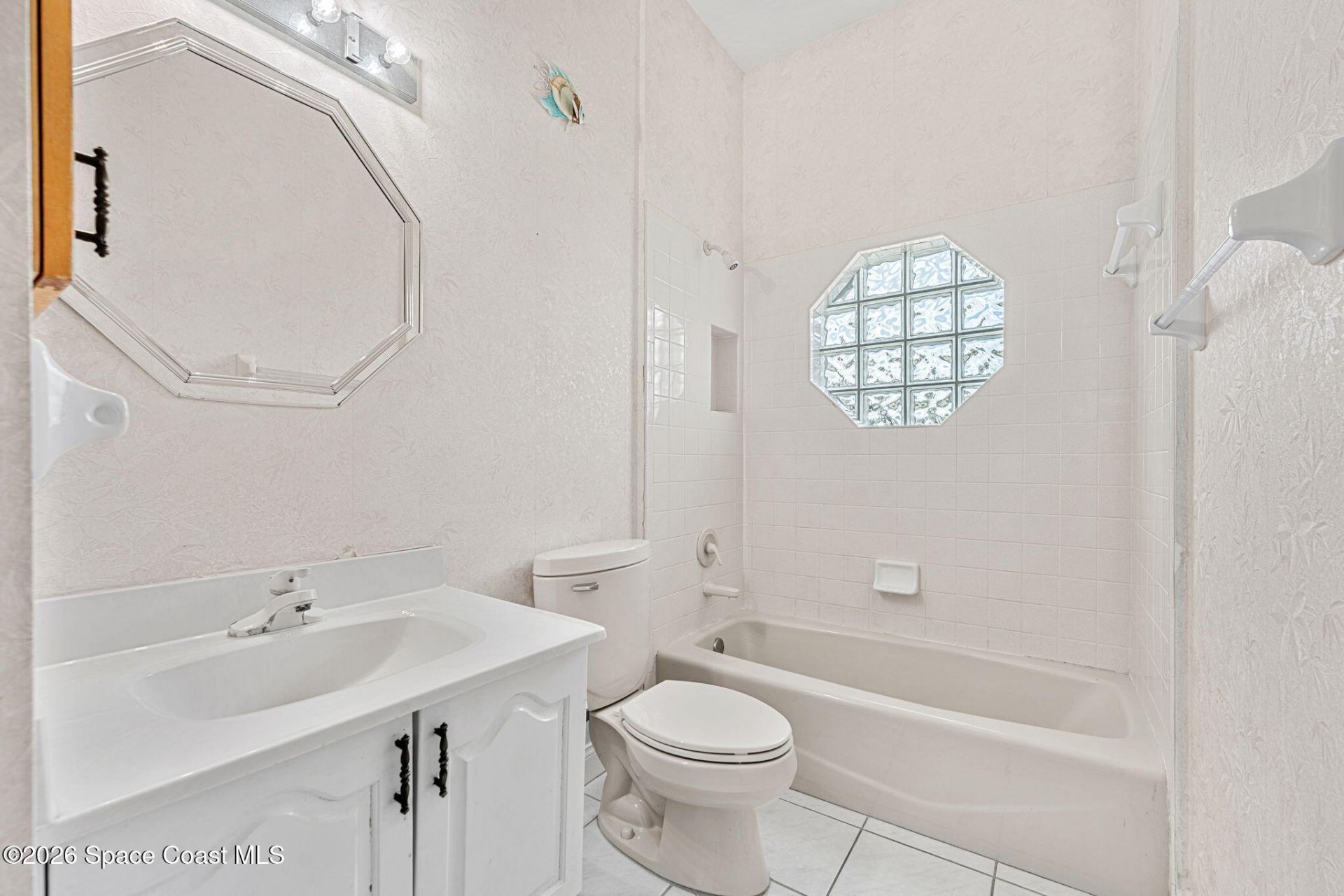 2729 Pineapple Avenue, Melbourne, FL 32935 Photo