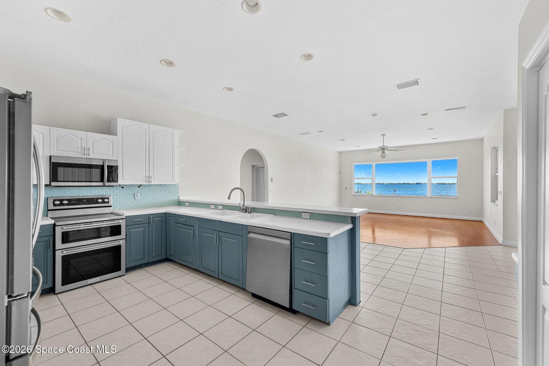 2729 Pineapple Avenue, Melbourne, FL 32935 Photo