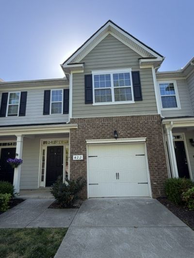 422 Manor Row, Pleasant View, TN 37146 Main Photo