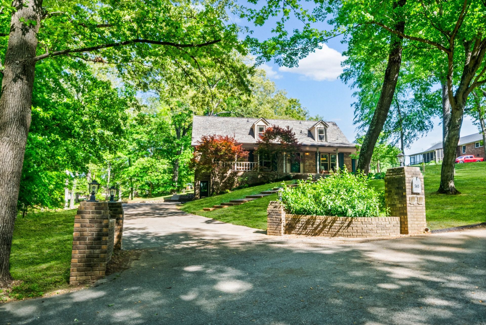 565 Arlington Pl, Clarksville, TN 37043 Main Photo