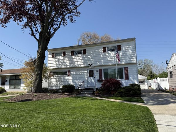 1326 Pennelwood Drive , Toledo, OH 43614