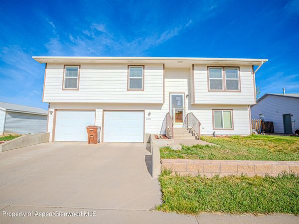2319 Meadow Circle, Rifle, CO 81650