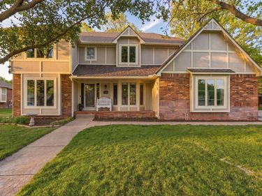 12106 W Autumn Ridge Ct, Wichita, KS 67235