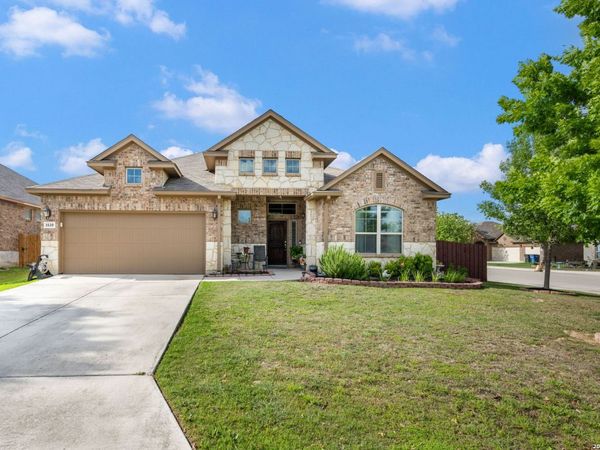 1610 Sun Canyon Blvd, New Braunfels, TX 78130