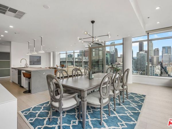 1155 S Grand Avenue, Unit 2109, Los Angeles, CA 90015