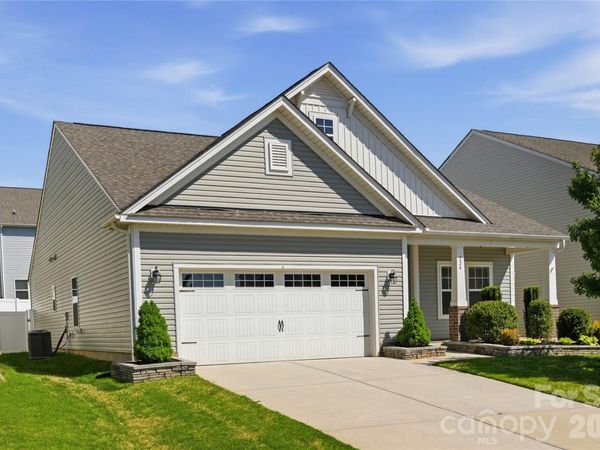 224 Fesperman Circle, Troutman, NC 28166
