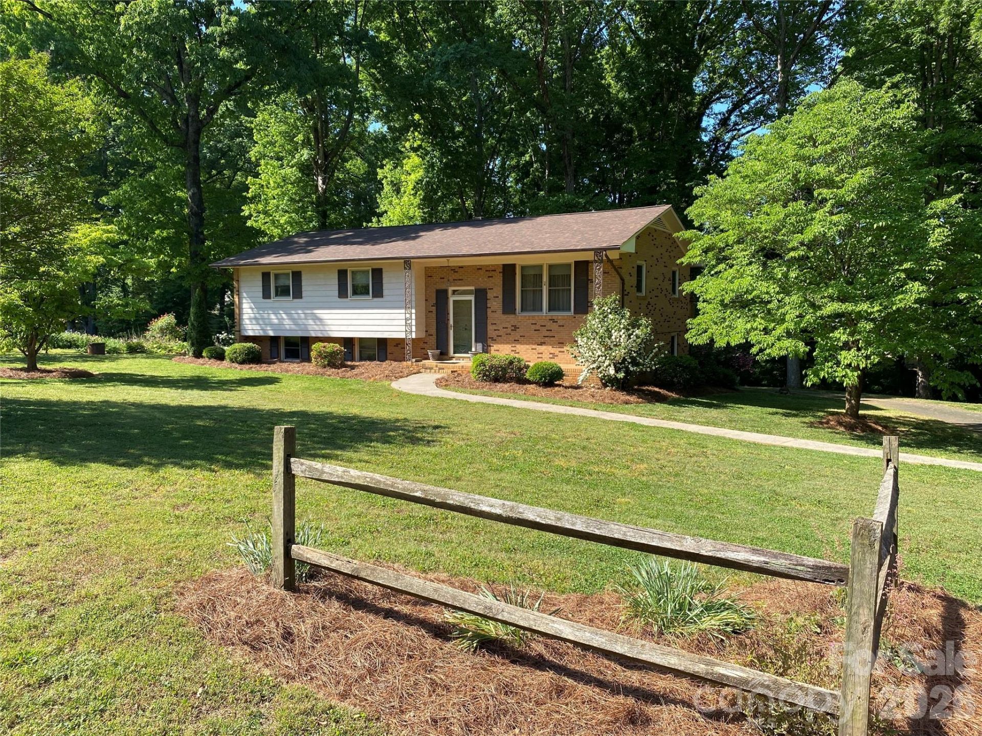 234 Suncrest Road, Cherryville, NC 28021 Main Photo