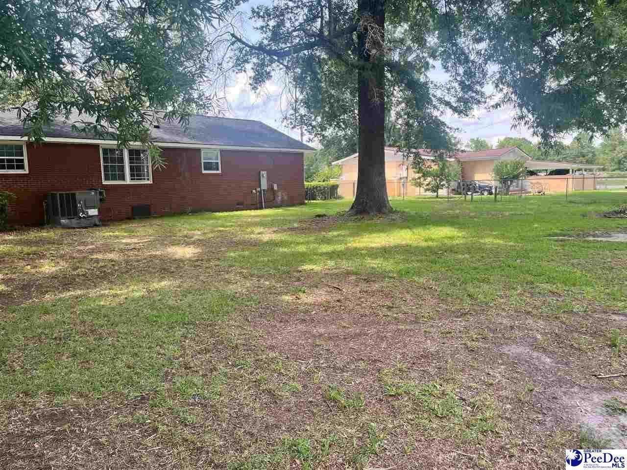 1064 Wellington Rd Photo 17