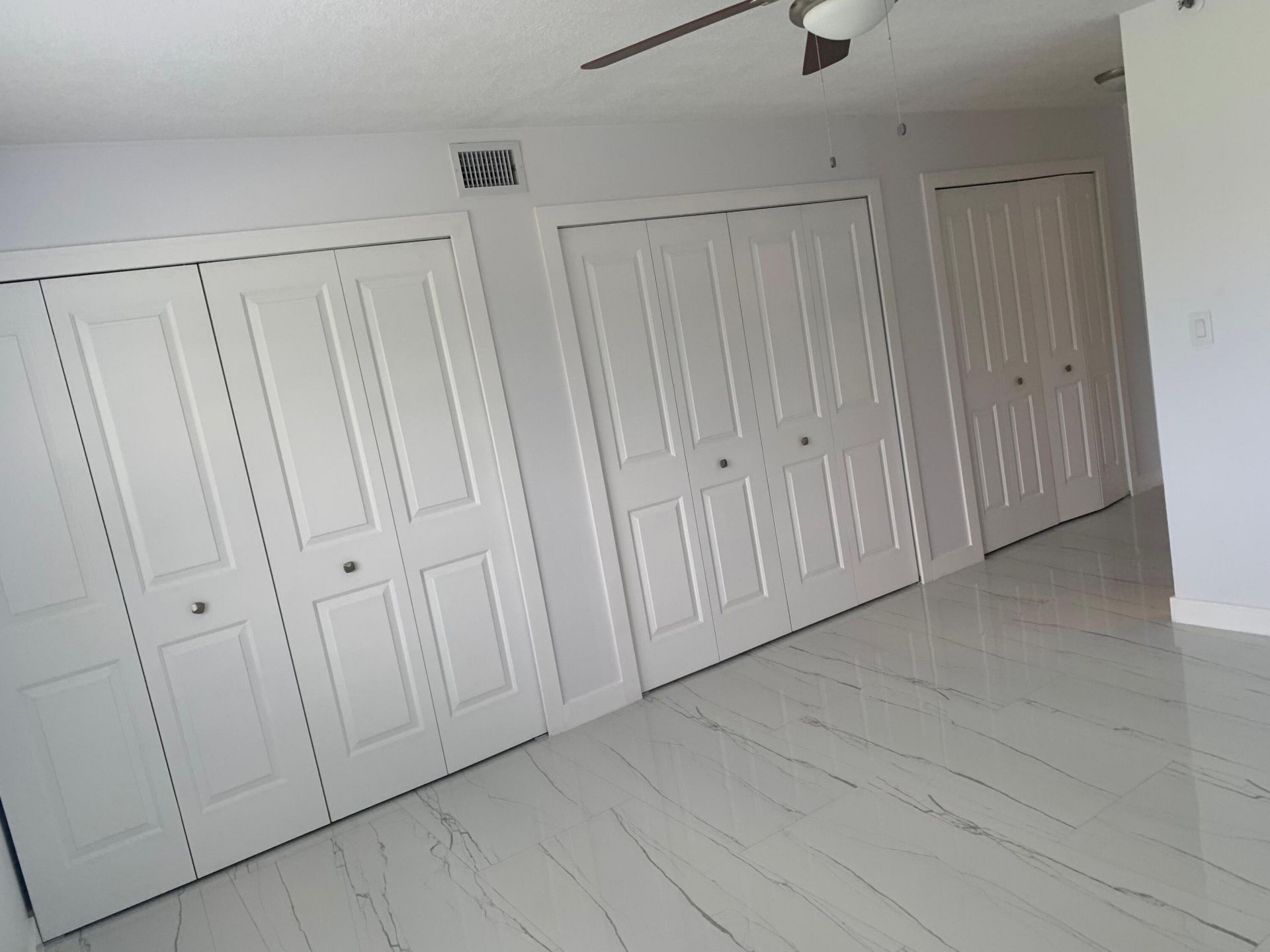 2786 Tennis Club Drive, Unit 301, West Palm Beach, FL 33417 Photo