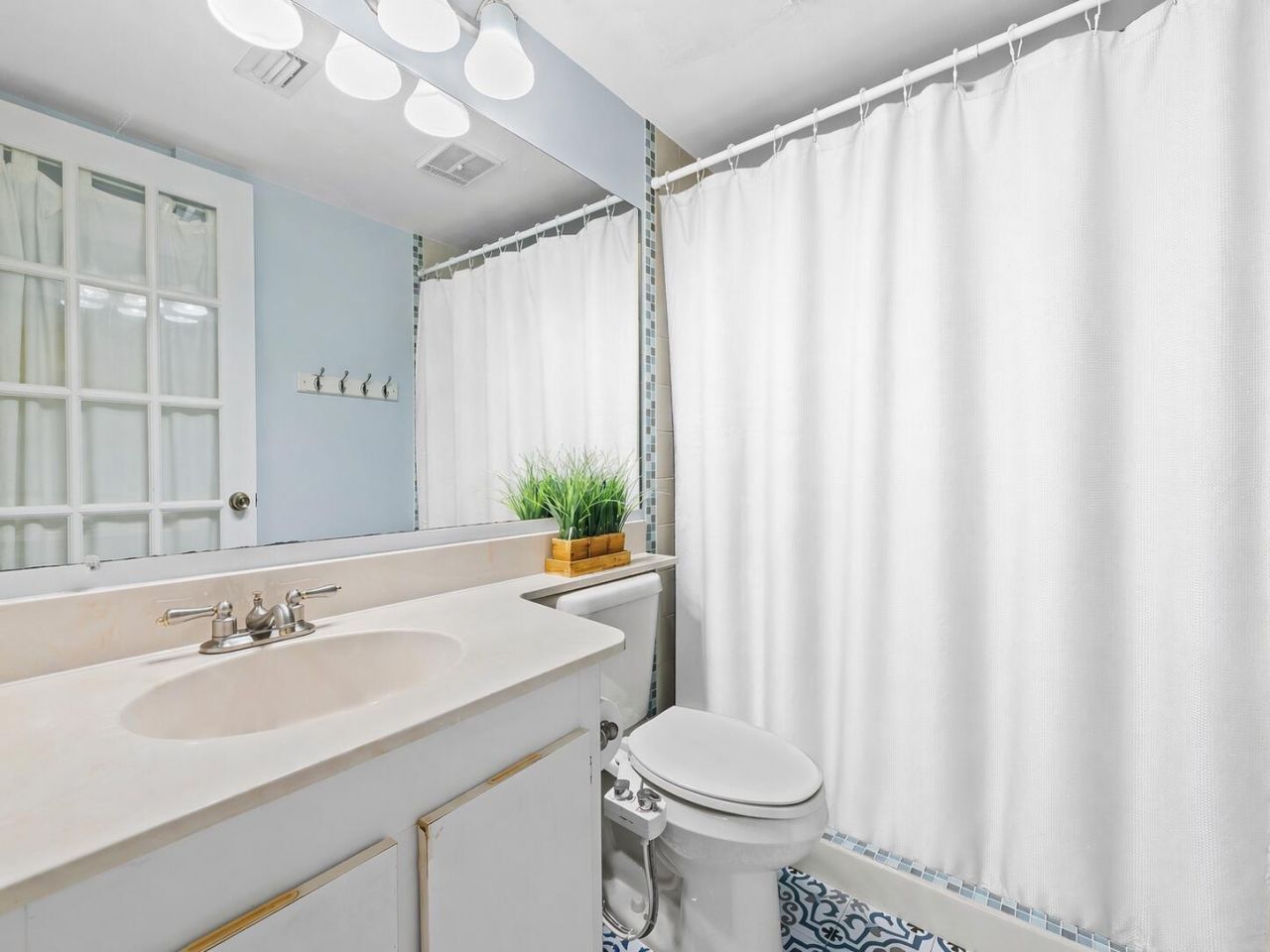 13750 Oneida Drive, Unit E1, Delray Beach, FL 33446 Photo
