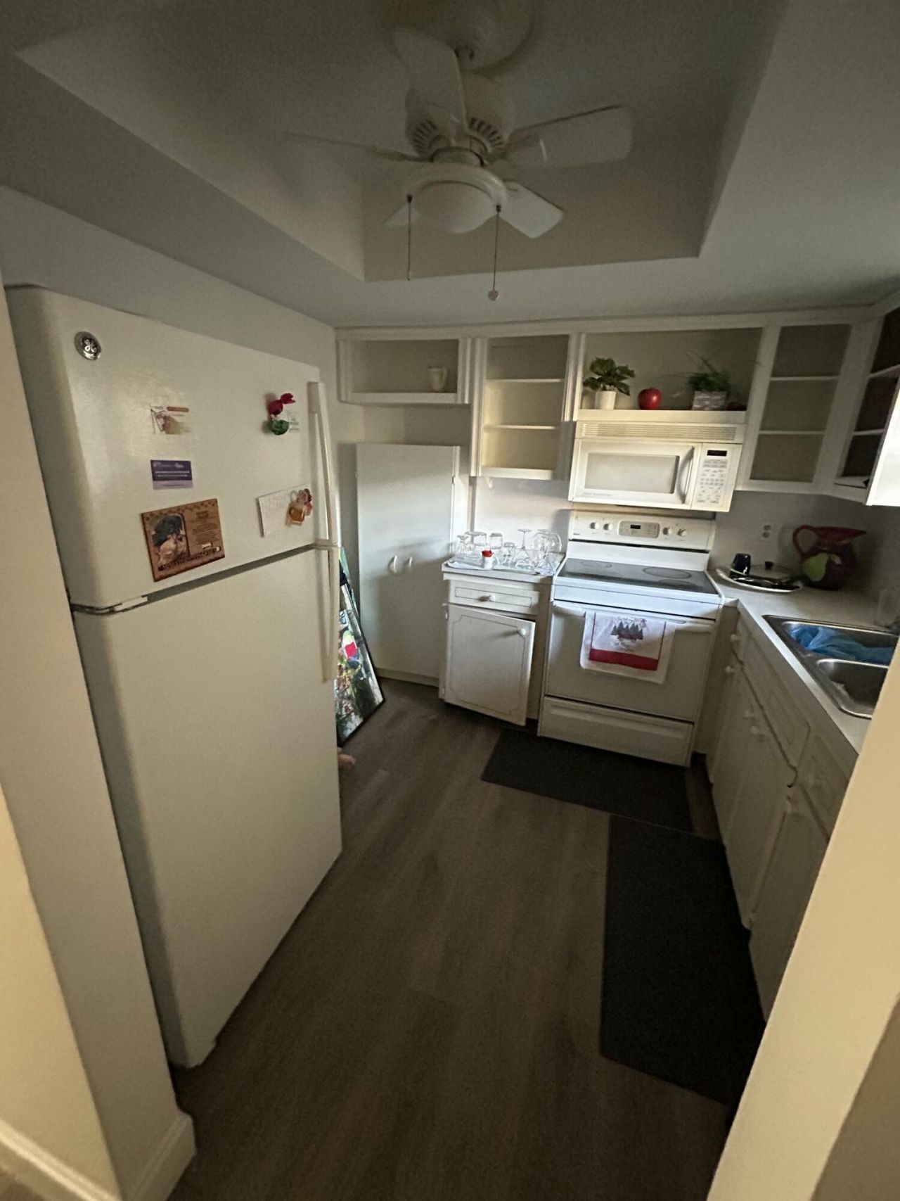 2540 Boundbrook Boulevard, Unit 205, Palm Springs, FL 33406 Photo