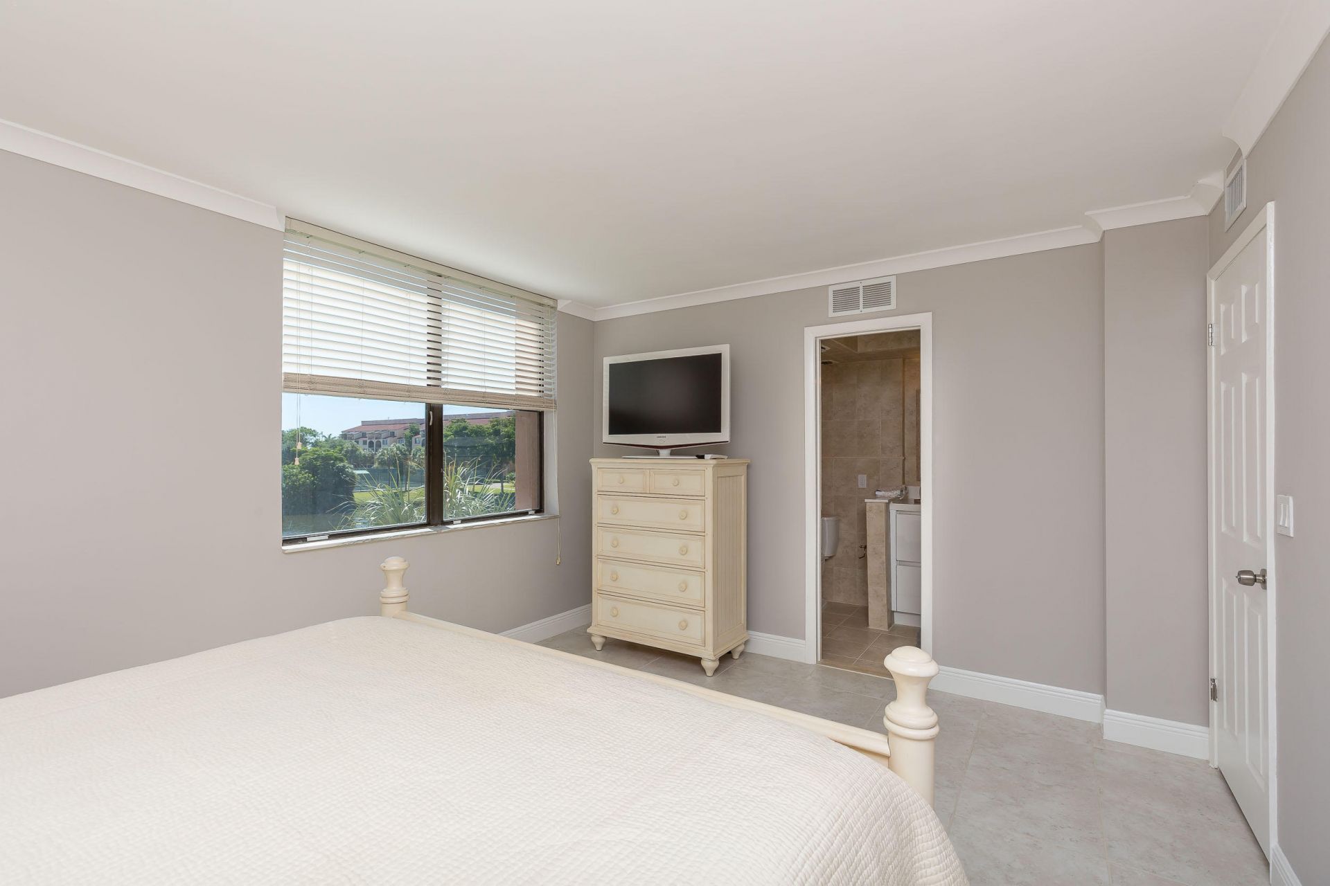 2455 Lindell Boulevard, Unit 3304, Delray Beach, FL 33444 Photo