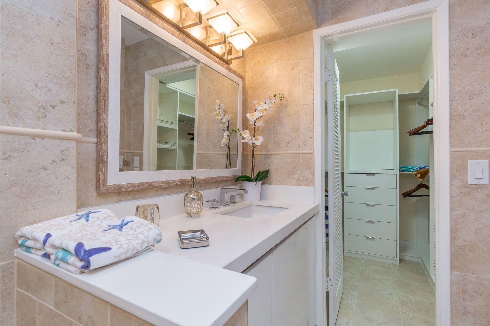 2455 Lindell Boulevard, Unit 3304, Delray Beach, FL 33444 Photo