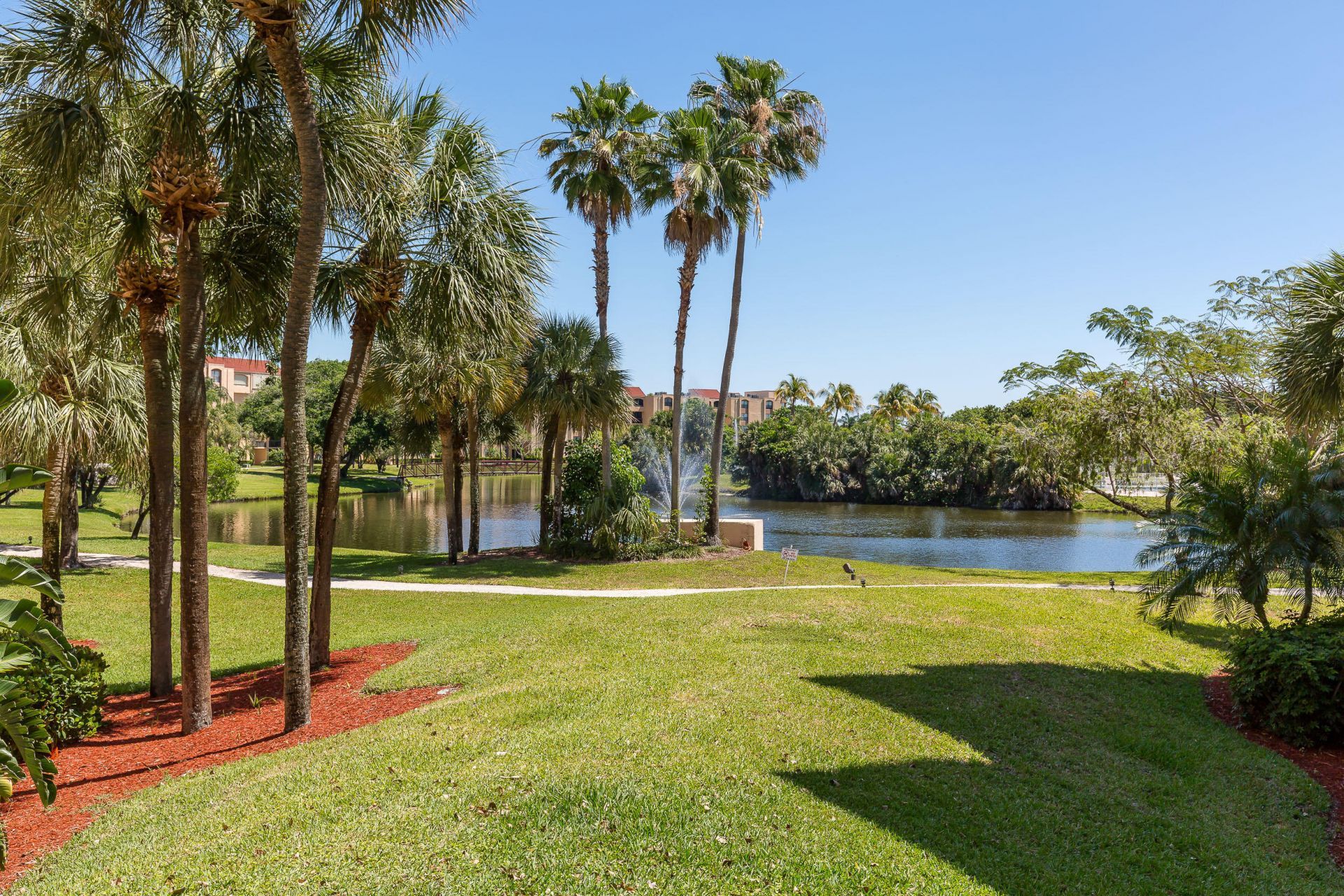 2455 Lindell Boulevard, Unit 3304, Delray Beach, FL 33444 Photo