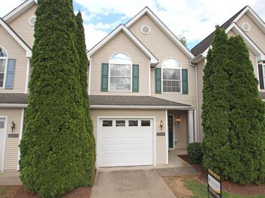 2411 AVONLEA LN, HARRISONBURG, VA 22801