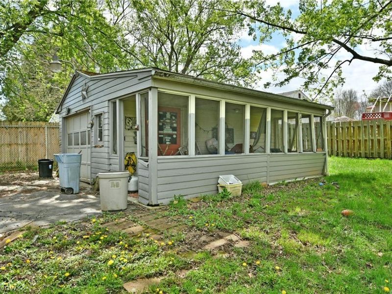 7374 Ranier Trail , Youngstown, OH 44512 Photo 16