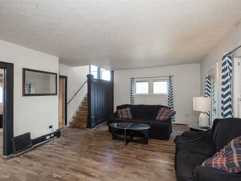 962 Woodward Avenue, Akron, OH 44310 Photo 3