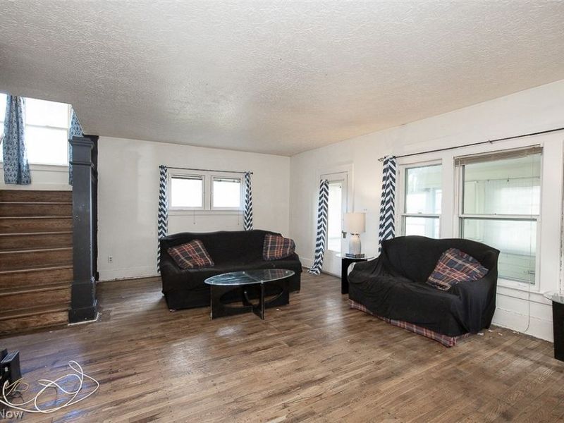 962 Woodward Avenue, Akron, OH 44310 Photo 4