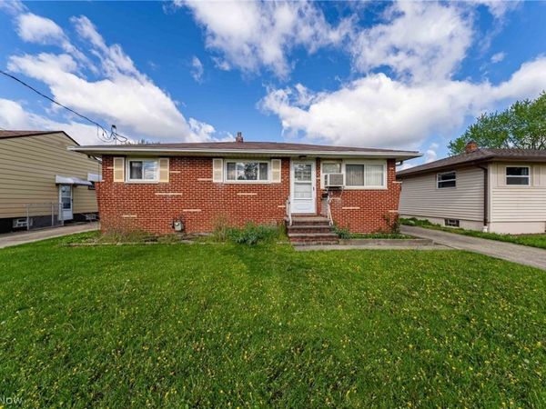 5884 Michael Drive , Brook Park, OH 44142