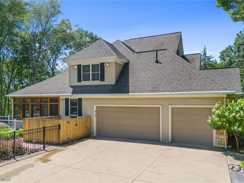 11625 Regent Park Drive, Chardon, OH 44024 Photo 49