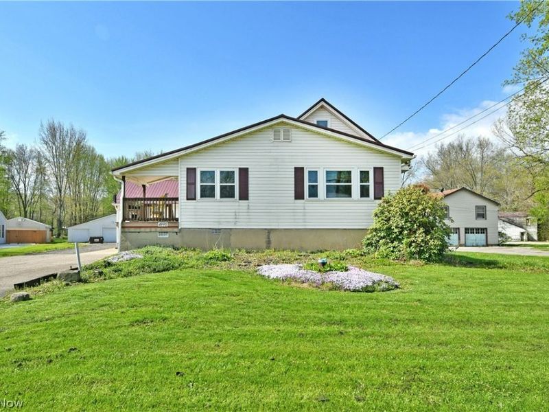 4995 Parkman Road NW, Warren, OH 44481 Photo 3