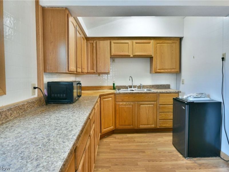 4995 Parkman Road NW, Warren, OH 44481 Photo 37