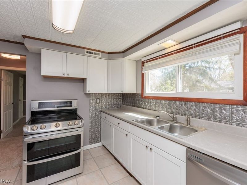 3679 Sanford Avenue, Stow, OH 44224 Photo 10