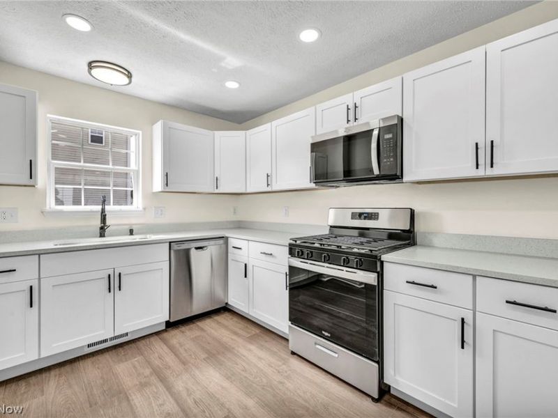 3512 W 46th Street, Cleveland, OH 44102 Photo 13