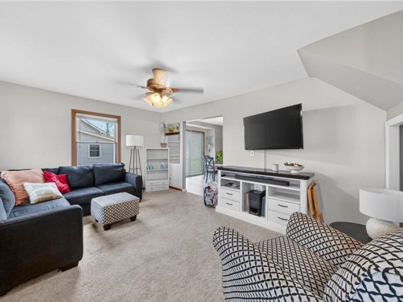 6162 Engle Road, Brook Park, OH 44142 Photo 15