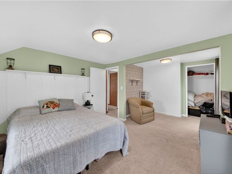 6162 Engle Road, Brook Park, OH 44142 Photo 23