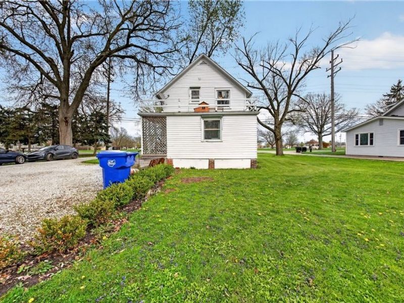 6162 Engle Road, Brook Park, OH 44142 Photo 26