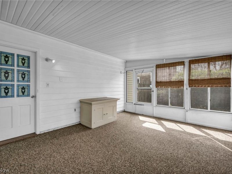 23066 Stoneybrook Drive, North Olmsted, OH 44070 Photo 21