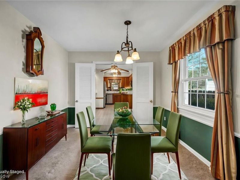 23066 Stoneybrook Drive, North Olmsted, OH 44070 Photo 9