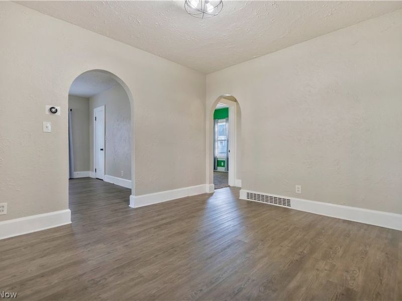 1226 Ford Court NW, Canton, OH 44708 Photo 10