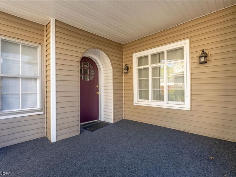 1226 Ford Court NW, Canton, OH 44708 Photo 3