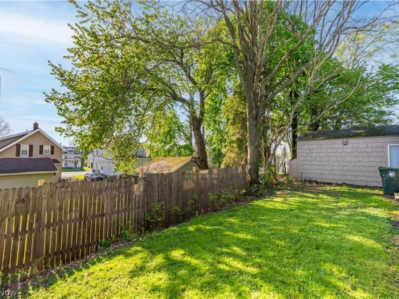 1226 Ford Court NW, Canton, OH 44708 Photo 31