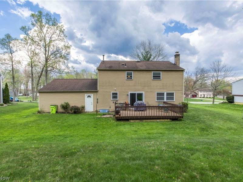 8732 Melody Lane, Macedonia, OH 44056 Photo 5