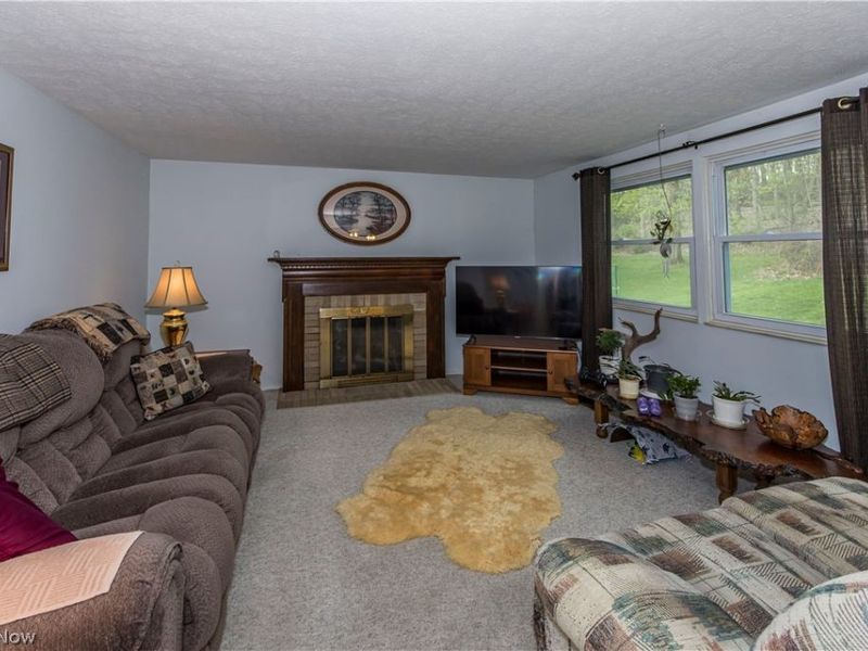 8732 Melody Lane, Macedonia, OH 44056 Photo 9