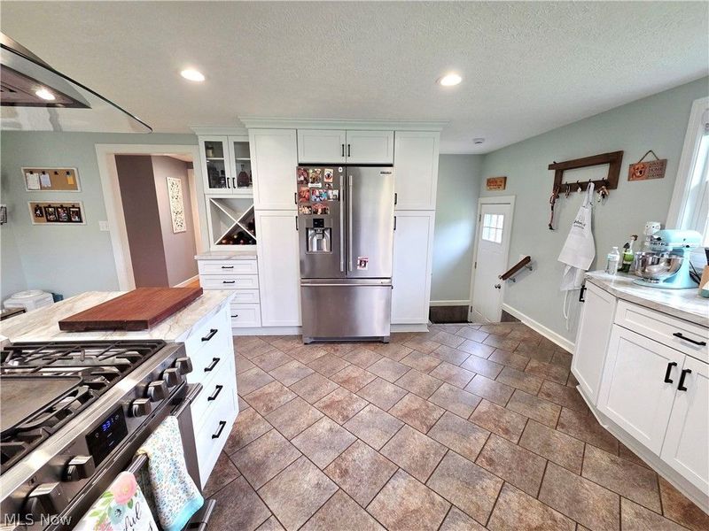 5869 Oberlin Road, Amherst, OH 44001 Photo 18